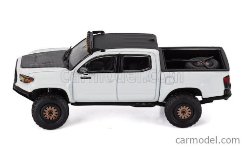 TOYOTA  TACOMA TRD PRO PICK-UP 2022  WHITE BLACK
