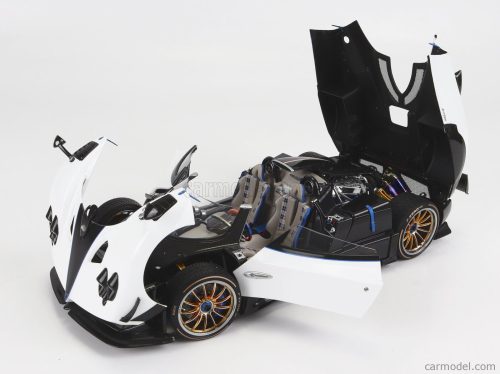 PAGANI   ZONDA HP BARCHETTA 2018   CARBON FIBRE WHITE
