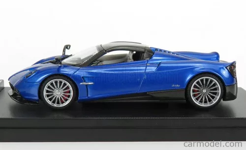 PAGANI HUAYRA ROADSTER 2018