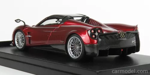 PAGANI  HUAYRA ROADSTER 2018