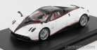 PAGANI  HUAYRA ROADSTER 2018  WHITE PEARL MET