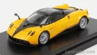 PAGANI  HUAYRA ROADSTER 2018  YELLOW BLACK