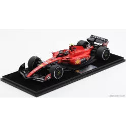   FERRARI  F1  SF-23 TEAM SCUDERIA FERRARI N 55 WINNER SINGAPORE GP 2023 CARLOS SAINZ - CON VETRINA - WITH SHOWCASE  RED BLACK