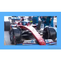   FERRARI  F1  SF-24 TEAM SCUDERIA FERRARI N 16 3rd MIAMI GP 2024 CHARLES LECLERC - CON VETRINA - WITH SHOWCASE  RED BLACK LIGHT BLUE