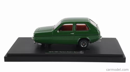 RELIANT  ROBIN SALOON 1973  GREEN