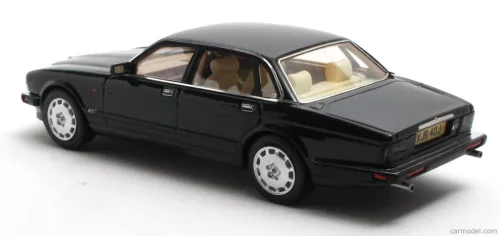 JAGUAR  XJR (XJ40) 1991  BLUE MET