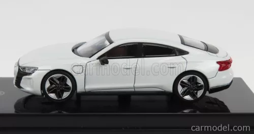 AUDI  GT RS E-TRON LHD 2021  IBIS WHITE