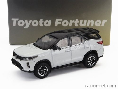 TOYOTA  FORTUNER RHD 2023  WHITE BLACK
