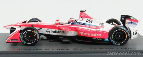 MAHINDRA  FORMULA-E M3 ELECTRO TEAM MAHINDRA RACING N 19 BERLIN GP 2016-2017 F.ROSENQVIST  WHITE RED