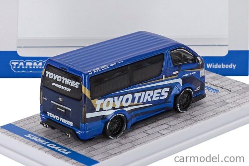 TOYOTA  HIACE VAN TOYO TIRES 2018  BLUE WHITE