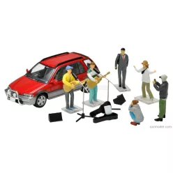   ACCESSORIES  DIORAMA STREET MUSIC LIVE WITH FIGURES AND HONDA CIVIC SHUTTLE CAR  VARIOUS