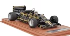 LOTUS  F1  94T TEAM JPS N 11 EUROPEAN GP (with pilot figure) 1983 ELIO DE ANGELIS  BLACK GOLD
