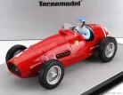 FERRARI  F1  500 F2 N 15 WINNER BRITISH GP ALBERTO ASCARI (with pilot figure) 1952 WORLD CHAMPION