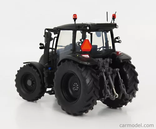 VALTRA  G135 TRACTOR UNLIMITED 2017  BLACK GREY