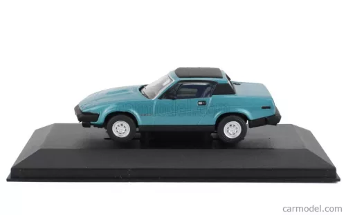 TRIUMPH  TR7 FHC COUPE 1975  LIGHT BLUE MET