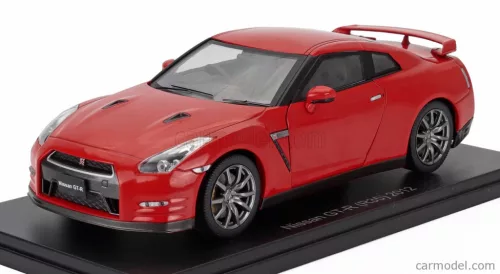 NISSAN  GT-R (R35) 2012  RED