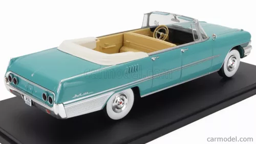 ZIL  111D CABRIOLET 1963  VERY LIGHT GREEN