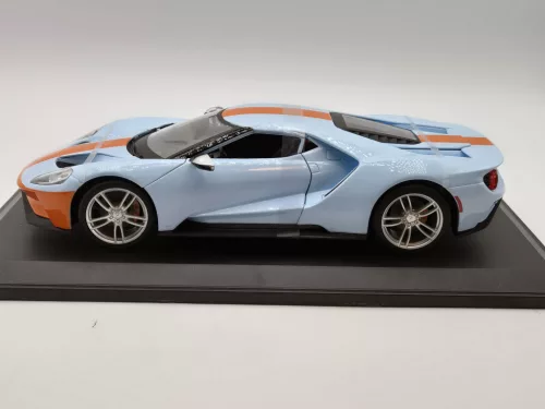 Ford GT Gulf 2019 1:18 1/18 Maisto modellautó