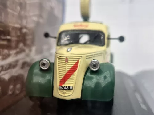 Fiat 1100 ELR van Galbani year 1951 light yellow / green 1:43 Altaya