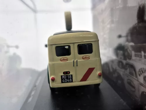 Fiat 1100 ELR van Galbani year 1951 light yellow / green 1:43 Altaya