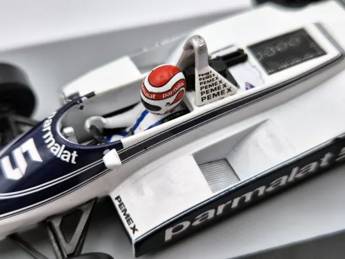 Brabham BT49C F1 #5 (1981) - Nelson Piquet - PILÓTÁVAL