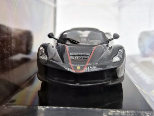 Ferrari LaFerrari Aperta year 2016 black 1:43 Altaya