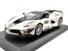 Ferrari FXX-K Evoluzione #70 2018 1:18 1/18 Bburago modellautó (m00087)