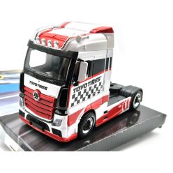   Mercedes-Benz Actros Gigaspace 4x2  kamion (fehér) - Bburago - 1:43