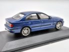 BMW E39 M5 5.0 V8 2003  - kék - Solido  modellautó 1:43