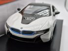 BMW i8 coupe 2018 - fehér - Motormax modellautó 1:24