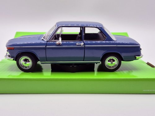 BMW 2002Ti 1966 kék - Welly modellautó 1:24