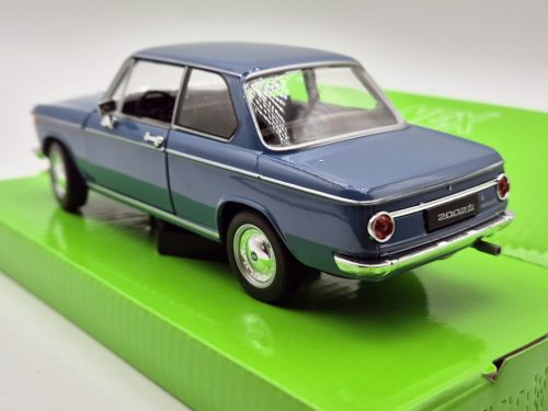 BMW 2002Ti 1966 kék - Welly modellautó 1:24