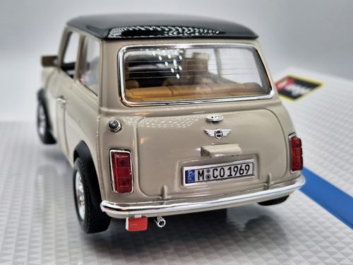 Mini Cooper (1969)  - Bburago - 1:16 1/16 modellautó