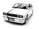 BMW E30 M3 (1988) - fehér  - Bburago - 1:24