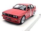 BMW E30 M3 (1988) - piros - Bburago - 1:24