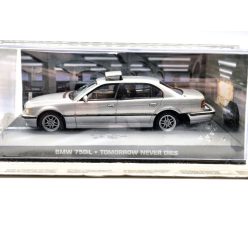 BMW 750iL E38 (James Bond movie) - Ixo - 1:43