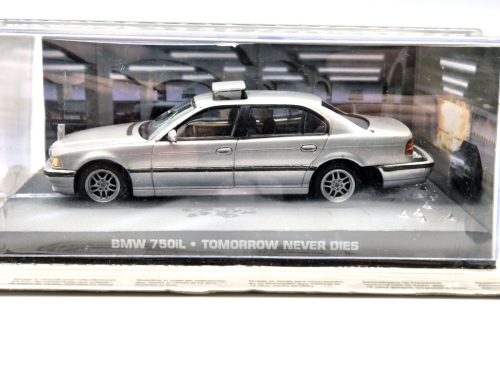 BMW 750iL E38 (James Bond movie) - Ixo - 1:43