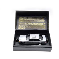   BMW E38 750iL - James Bond Tomorrow never dies (1997)  - Corgi - 1:36 - díszdobozos