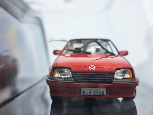 Opel / Chevrolet Kadett 1.8 SL (1991) - Edicola - 1:43 - hibás