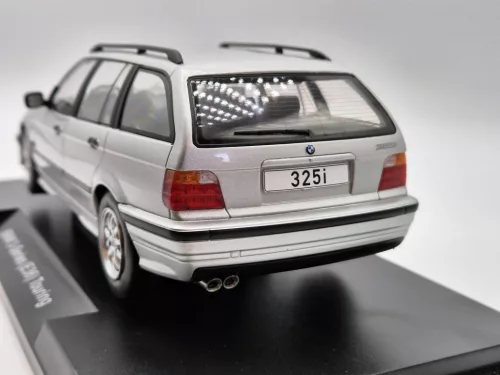 BMW E36 325i touring (1995) - MCG - 1:18