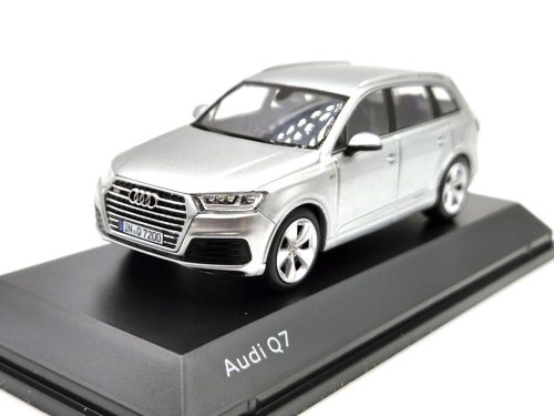 Audi Q7 V8 TDI Quattro S-line (2014) - Spark-Model - 1:43