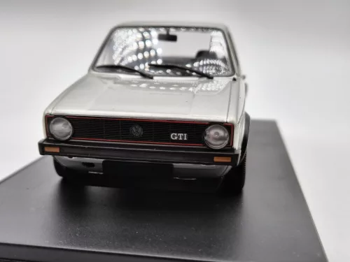 Volkswagen VW Golf GTI 1.6 (1976) - Edicola - 1:24