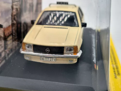 Opel Rekord E Taxi Nuremberg (1980) - Edicola - 1:43