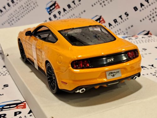 Ford Mustang 5.0 GT coupe (2015) - Maisto - 1:24