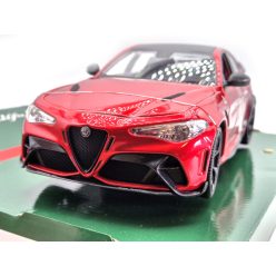 Alfa Romeo Giulia GTAm (2020) - Bburago - 1:18