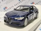 Alfa Romeo Giulia (2015)  - Bburago - 1:24
