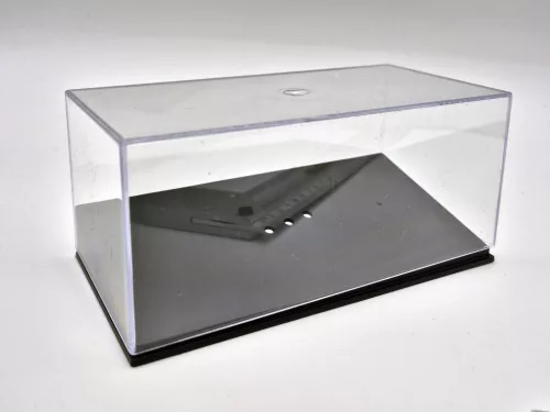 Vitrin/display 1:43 méretű modellautóhoz - döntött