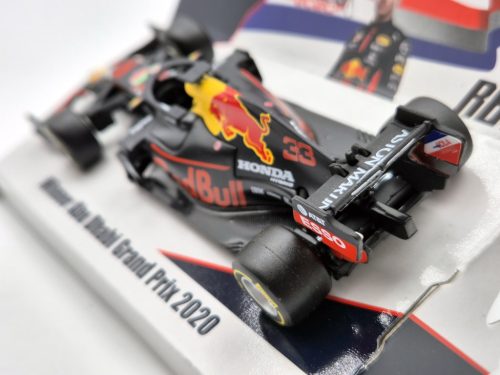 M. Verstappen Red Bull RB16B #33 - Aston Martin - Bburago - 1:43