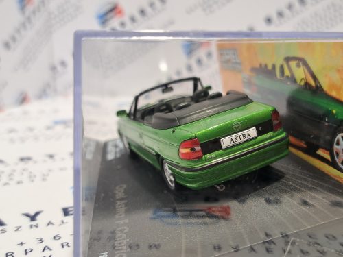 Opel Astra F cabrio (1992-1998) - Altaya - 1:43