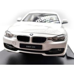 BMW F30 335i (2012) - Welly - 1:18